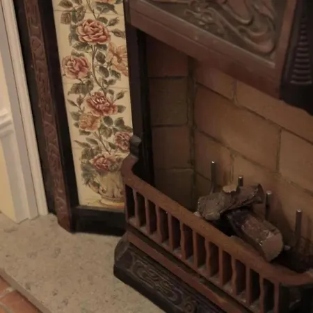 Bed And Breakfast 30-3